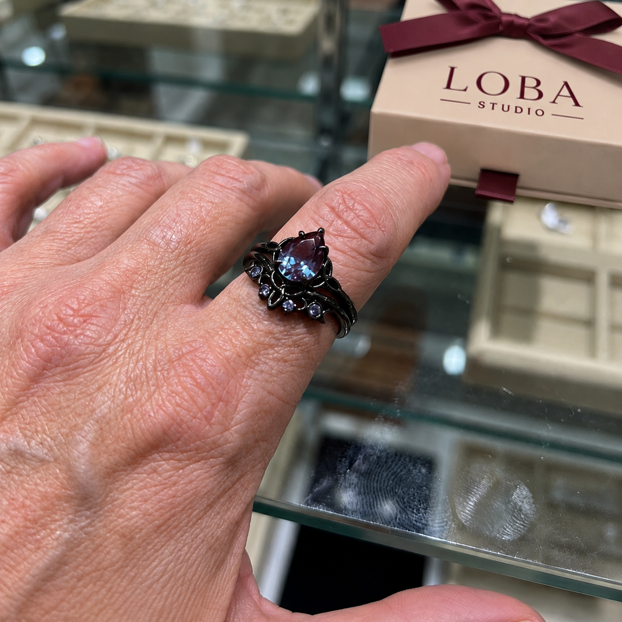 Anillo de capas de amatista | Oro blanco